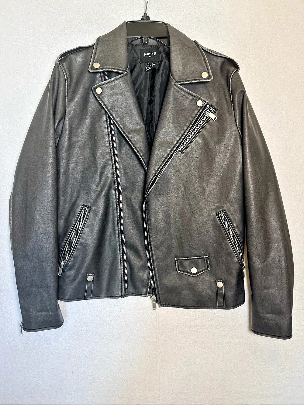 Forever 21 Men’s Black Faux Leather Moto Biker Jacket – Zip Pockets